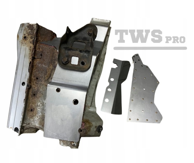 Suzuki Grand Vitara II 5D reperaturka wzmocnienie mocowań wahaczy