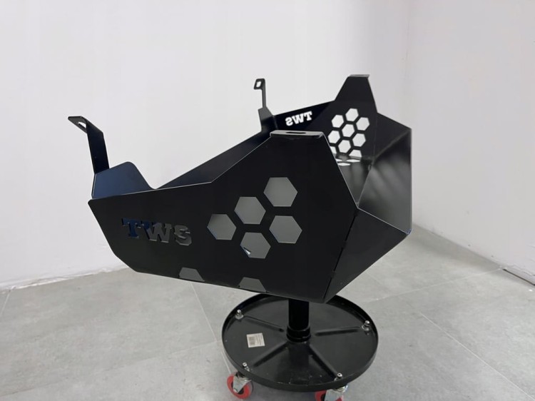 Osłona zbiornika paliwa do Grand Vitara I 98-05 5D 2,0TD 2,5V6 2,0 J20A