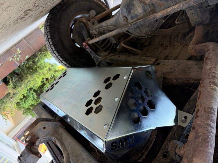 Osłona Zbiornika Paliwa Grand Vitara XL7 00-05r