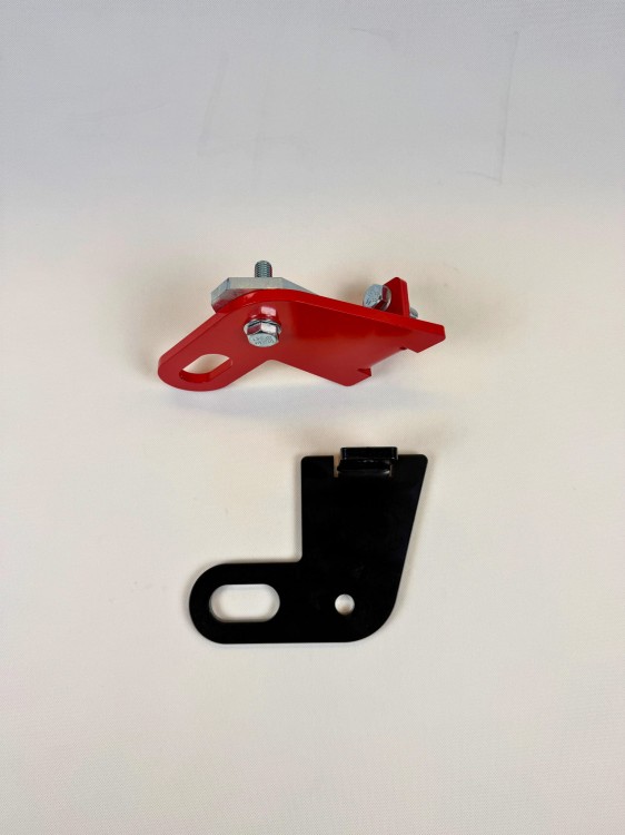 Hak Ucho holownicze Jimny tył 18r + Czerwone