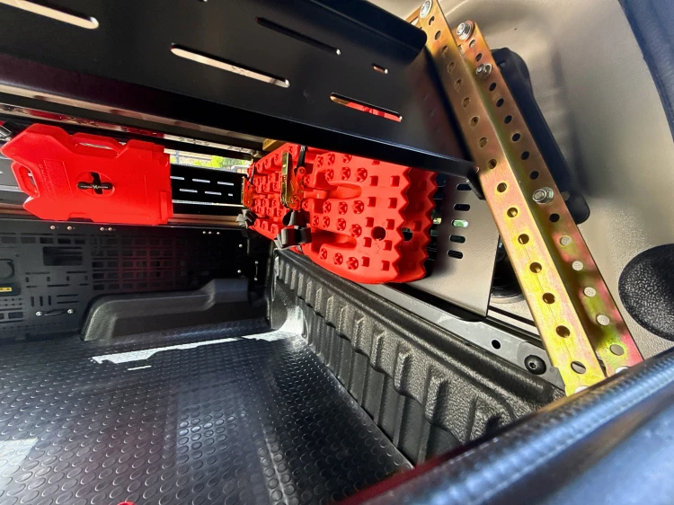 Panele MOLLE górna zabudowa paki Ford Ranger Wildtrak