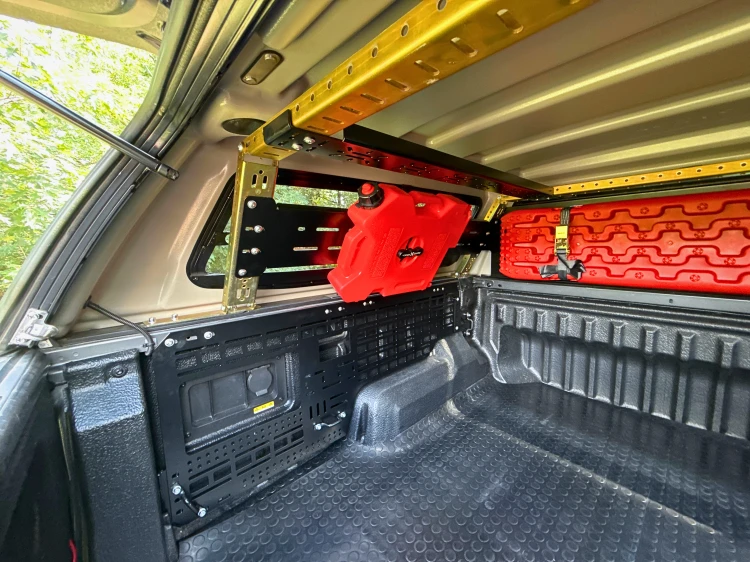 Panele MOLLE górna zabudowa paki Ford Ranger Wildtrak