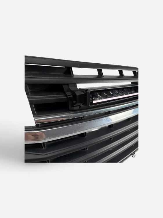 Zestaw 2 lamp LED OSRAM MX250-CB z mocowaniami do atrapy Volkswagen T6.1